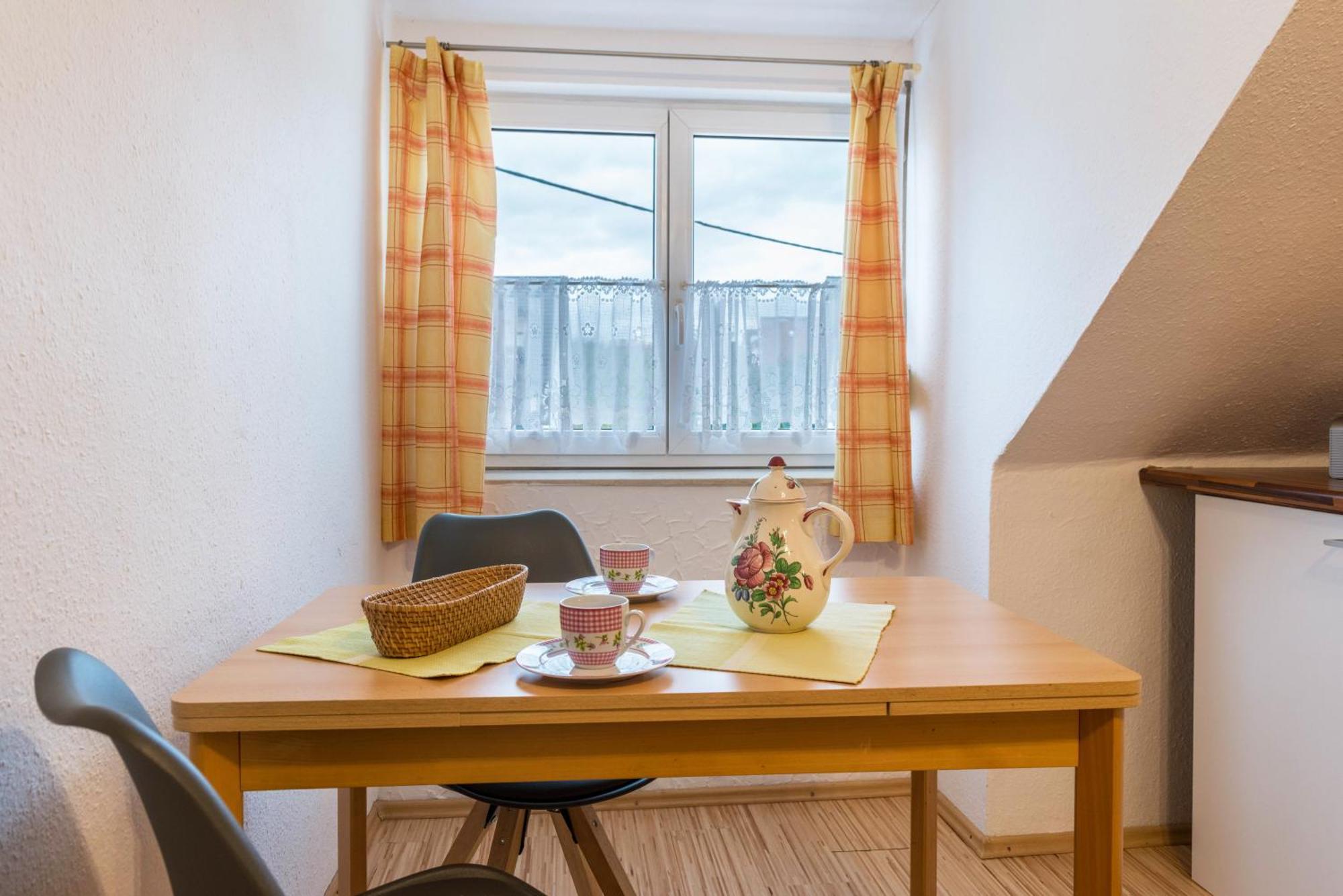 Birne Apartment Meersburg Bagian luar foto